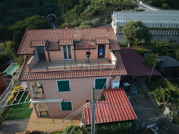 appartamento in vendita a Celle Ligure