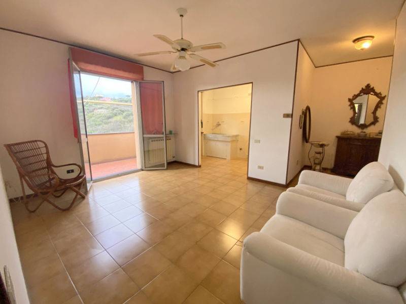 appartamento in vendita a Celle Ligure