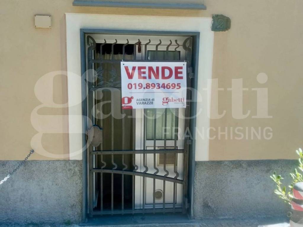 appartamento in vendita a Celle Ligure in zona Pecorile