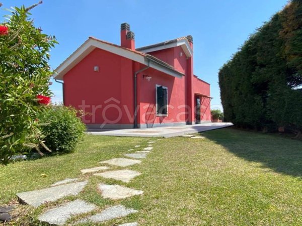 casa indipendente in vendita a Celle Ligure in zona Cassisi