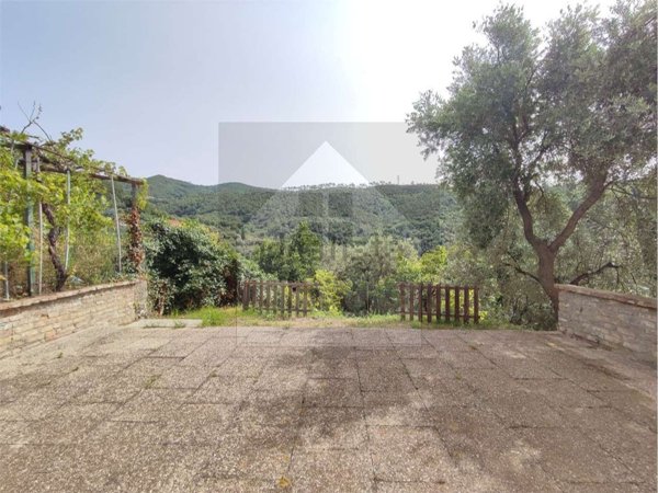 appartamento in vendita a Celle Ligure in zona Sanda