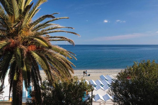 appartamento in vendita a Celle Ligure