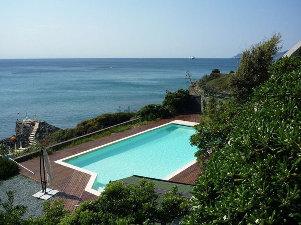 casa indipendente in vendita a Celle Ligure