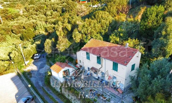 casa indipendente in vendita a Celle Ligure