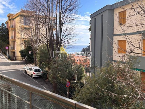 appartamento in vendita a Celle Ligure