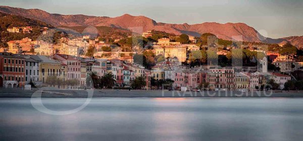 appartamento in vendita a Celle Ligure