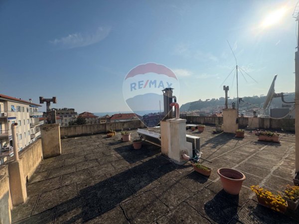 appartamento in vendita a Celle Ligure