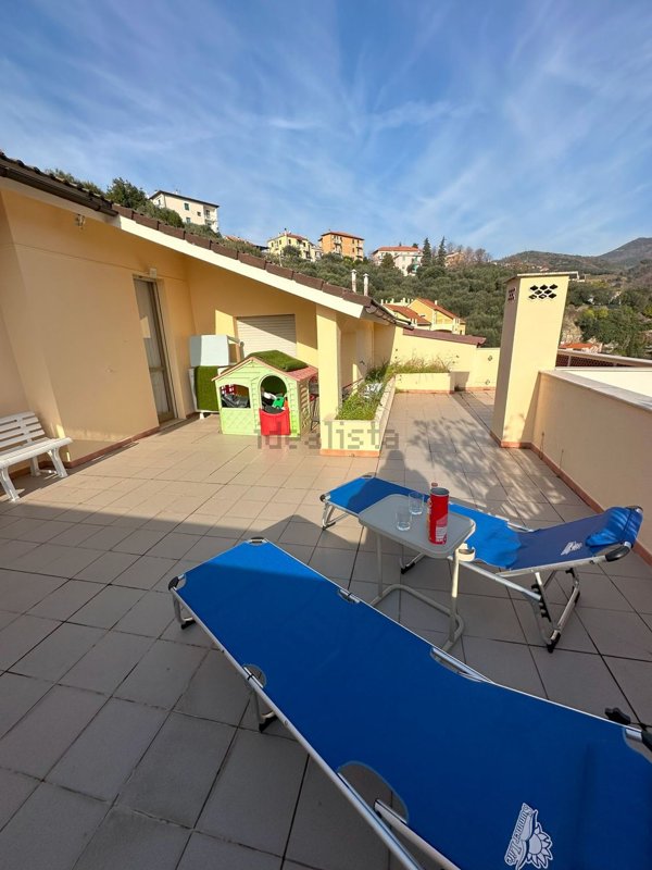 appartamento in vendita a Celle Ligure