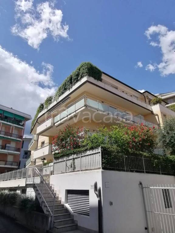 appartamento in vendita a Celle Ligure
