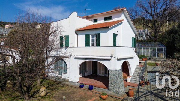 casa indipendente in vendita a Celle Ligure in zona Natta