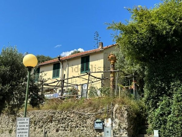 casa indipendente in vendita a Celle Ligure