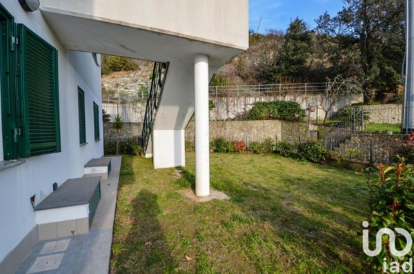 appartamento in vendita a Celle Ligure in zona Sanda