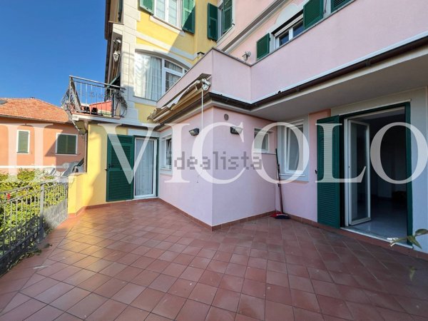 appartamento in vendita a Celle Ligure in zona Costa