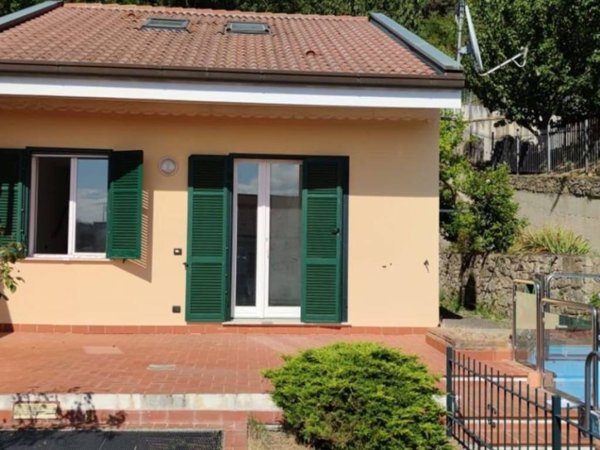 casa indipendente in vendita a Celle Ligure
