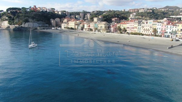 casa indipendente in vendita a Celle Ligure in zona Cassisi