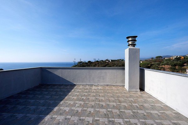 casa indipendente in vendita a Celle Ligure in zona Pecorile