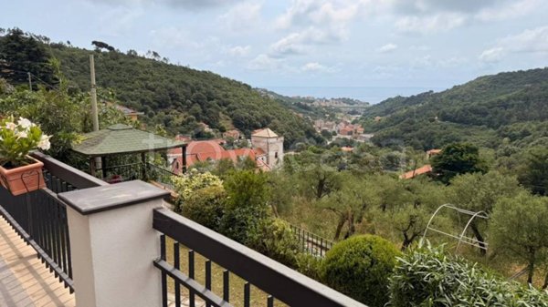 appartamento in vendita a Celle Ligure in zona Sanda