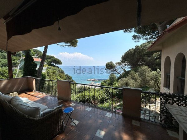 appartamento in vendita a Celle Ligure