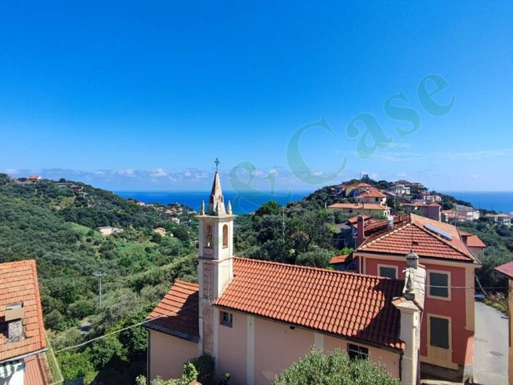 casa semindipendente in vendita a Celle Ligure