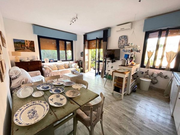 appartamento in vendita a Celle Ligure in zona Pecorile