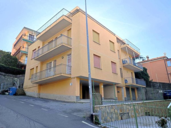appartamento in vendita a Celle Ligure in zona Pecorile