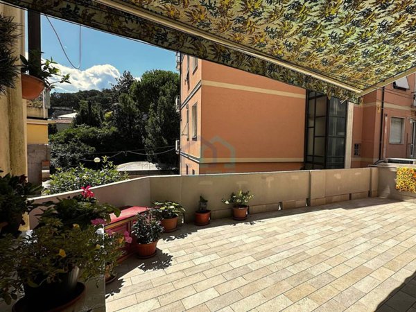 appartamento in vendita a Celle Ligure in zona Pecorile