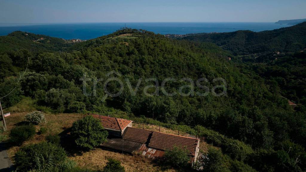 casa indipendente in vendita a Celle Ligure