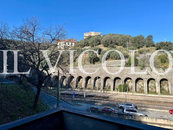appartamento in vendita a Celle Ligure in zona Pecorile