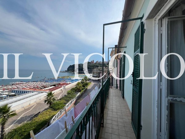 appartamento in vendita a Celle Ligure