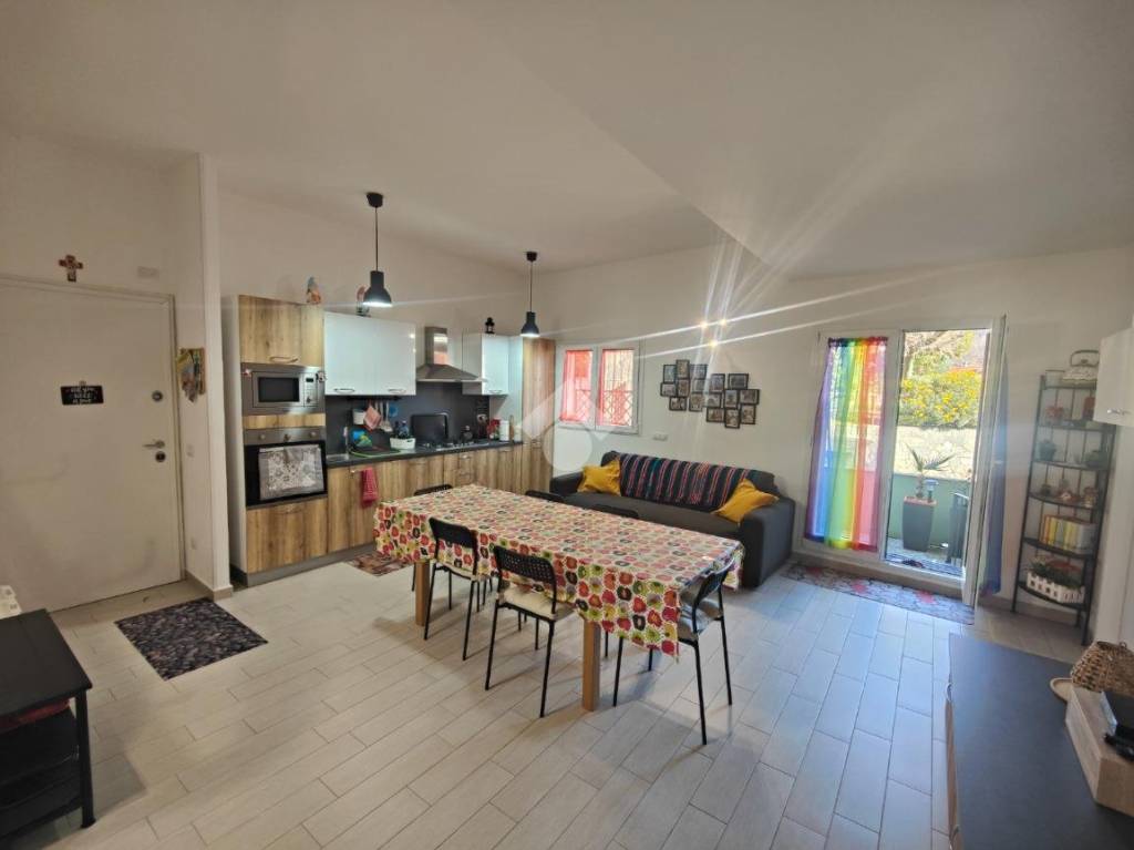 appartamento in vendita a Celle Ligure