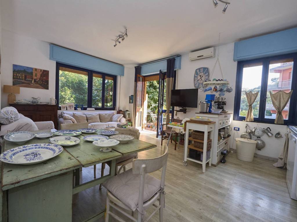 appartamento in vendita a Celle Ligure in zona Pecorile