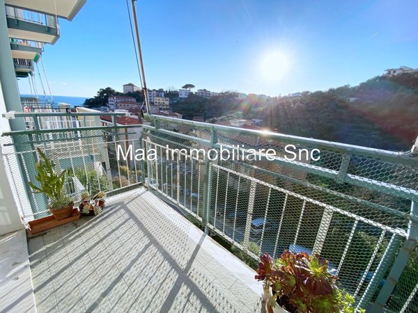 appartamento in vendita a Celle Ligure