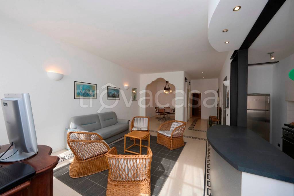 appartamento in vendita a Celle Ligure