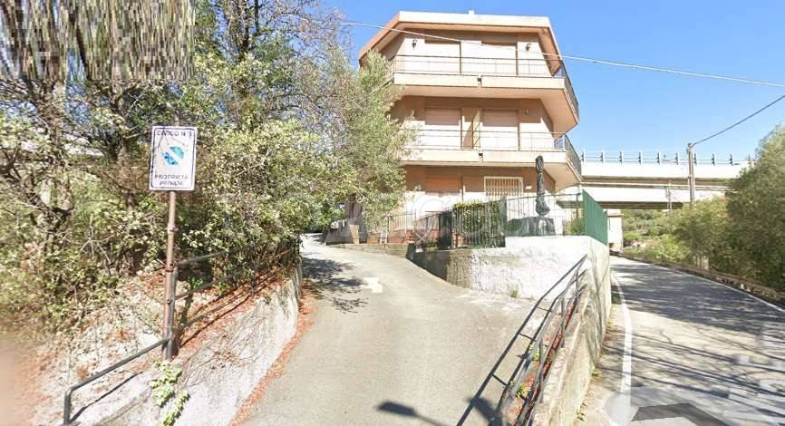 appartamento in vendita a Celle Ligure