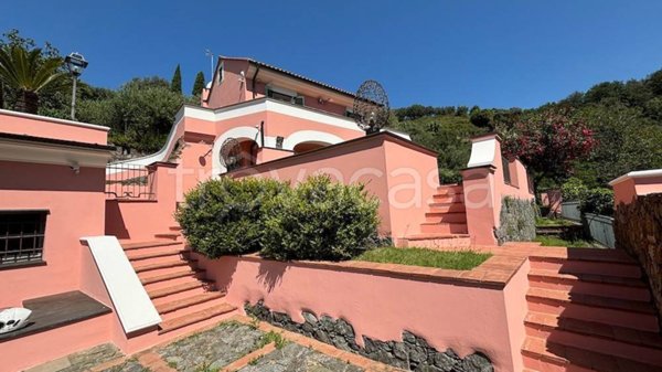 casa indipendente in vendita a Celle Ligure