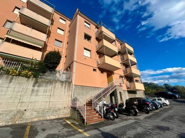 appartamento in vendita a Celle Ligure in zona Pecorile