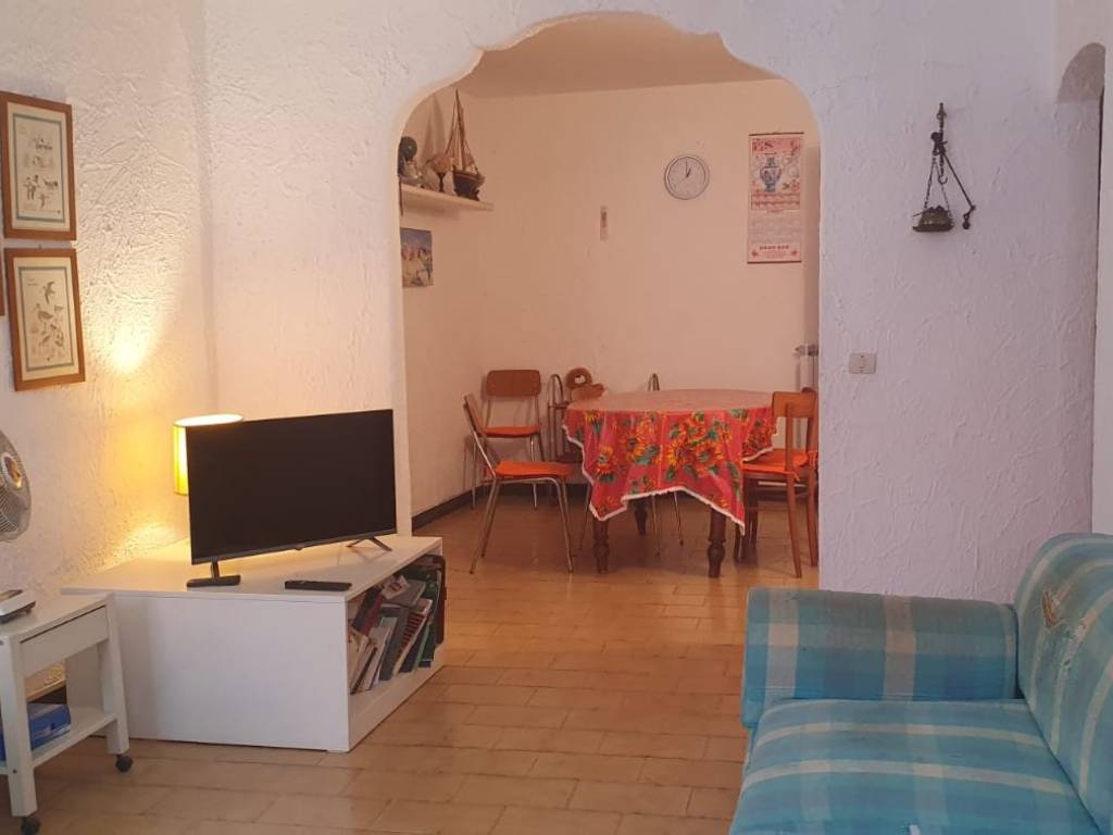 appartamento in vendita a Celle Ligure in zona Pecorile