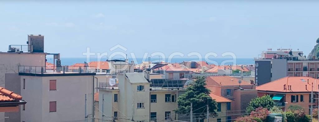 appartamento in vendita a Celle Ligure in zona Costa