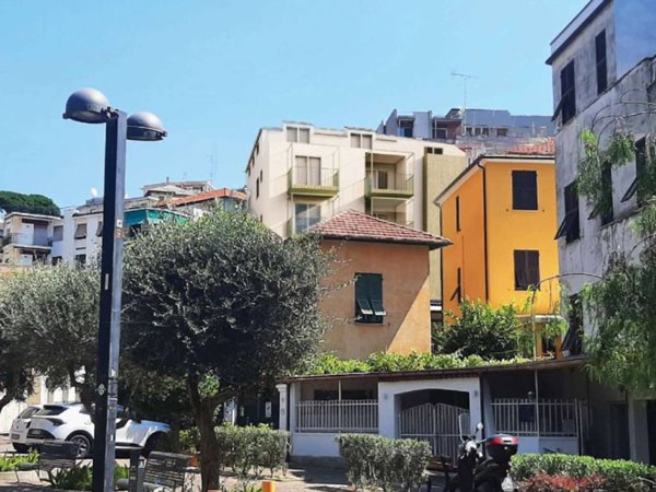 appartamento in vendita a Celle Ligure in zona Pecorile