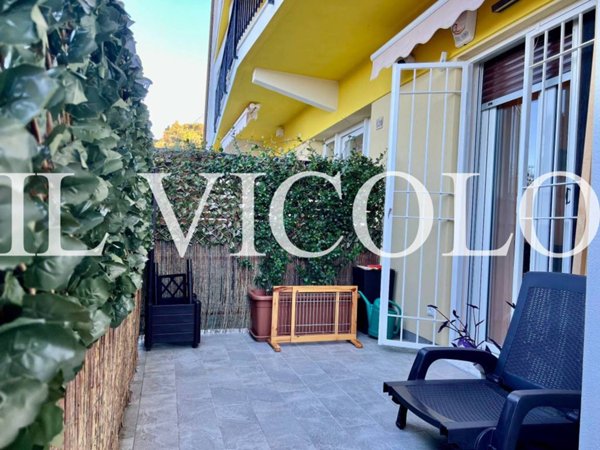 appartamento in vendita a Celle Ligure in zona Costa
