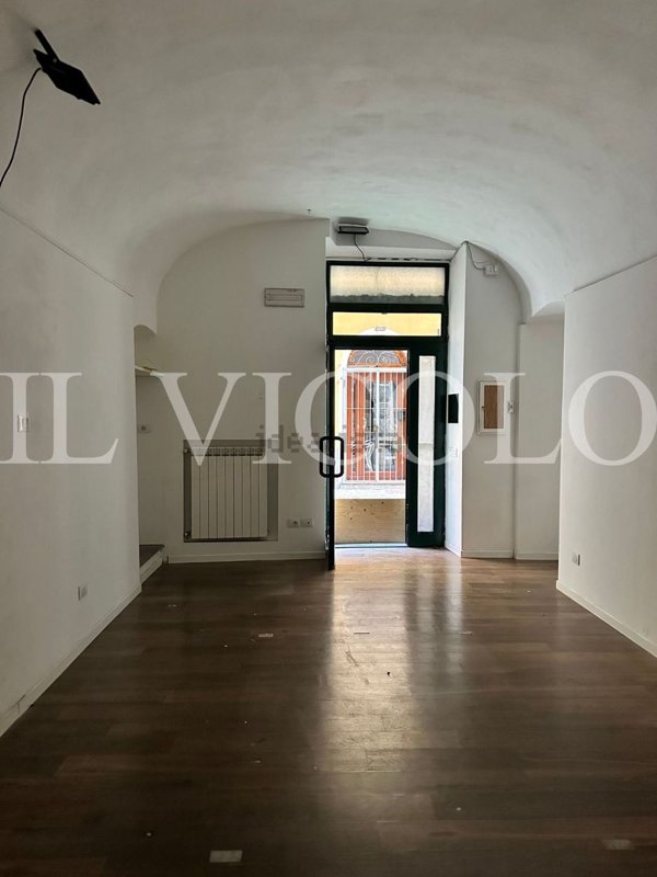 negozio in vendita a Celle Ligure