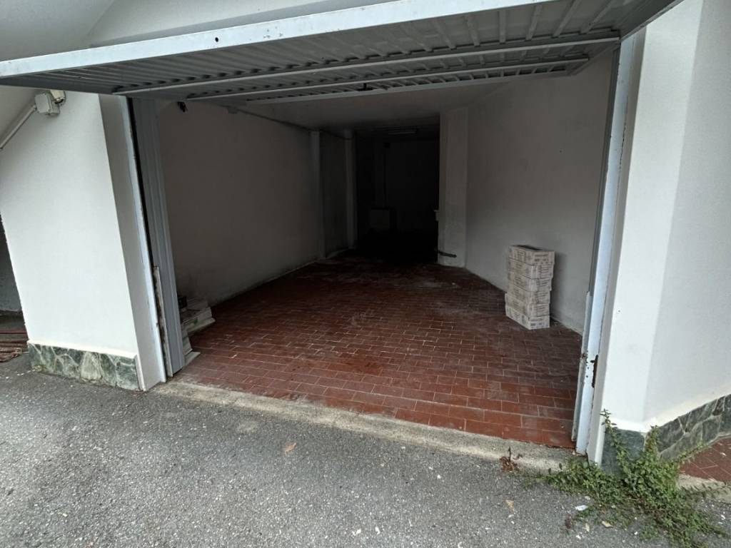 casa semindipendente in vendita a Celle Ligure in zona Pecorile