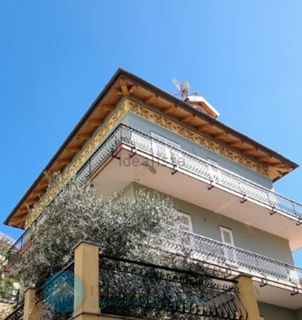 appartamento in vendita a Celle Ligure