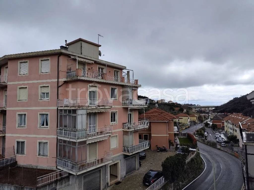 appartamento in vendita a Celle Ligure in zona Sanda