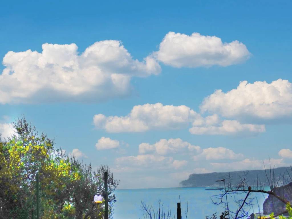 casa indipendente in vendita a Celle Ligure