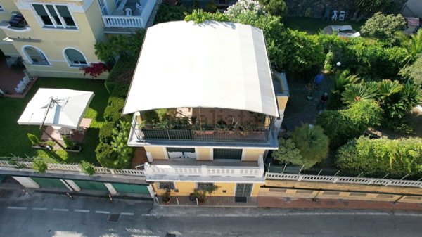 appartamento in vendita a Celle Ligure