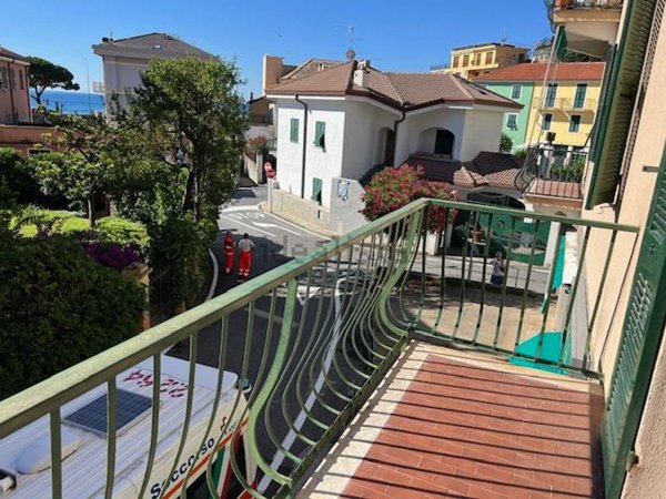 appartamento in vendita a Celle Ligure