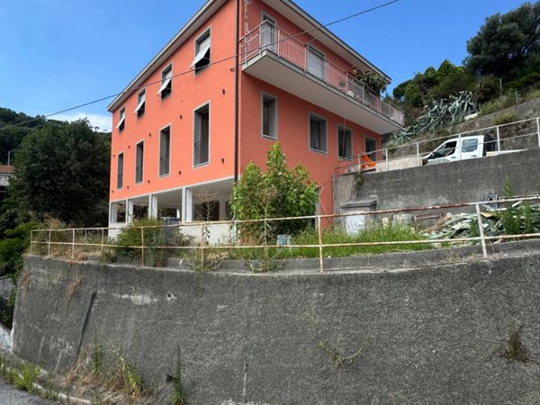appartamento in vendita a Celle Ligure in zona Pecorile
