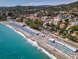 negozio in vendita a Celle Ligure