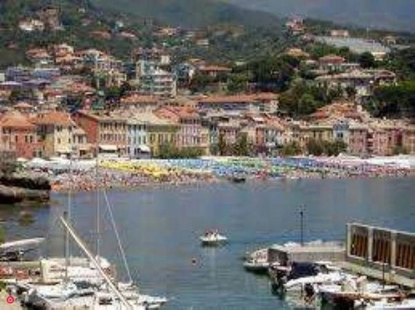 negozio in vendita a Celle Ligure